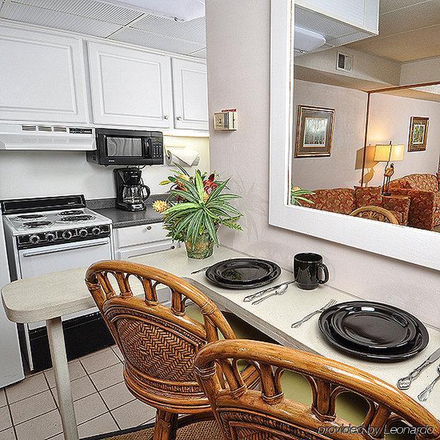 Boardwalk One By Capital Vacations Apartment Ocean City Room photo